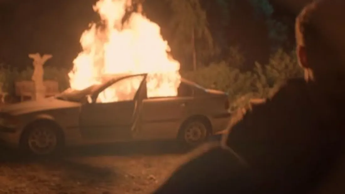 coffre se ferme tout seul plan 2 